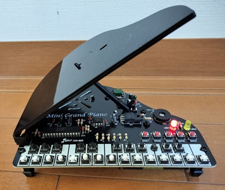 ミニ・グランドピアノ
完成図